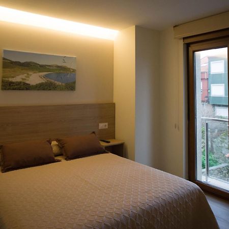Apartamentos Turisticos Haz Amigo Muxía Szoba fotó