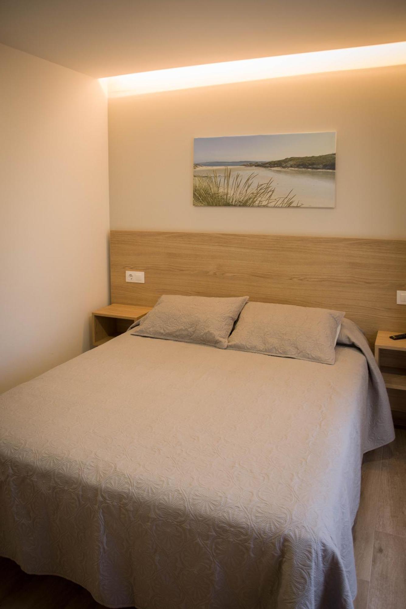 Apartamentos Turisticos Haz Amigo Muxía Szoba fotó