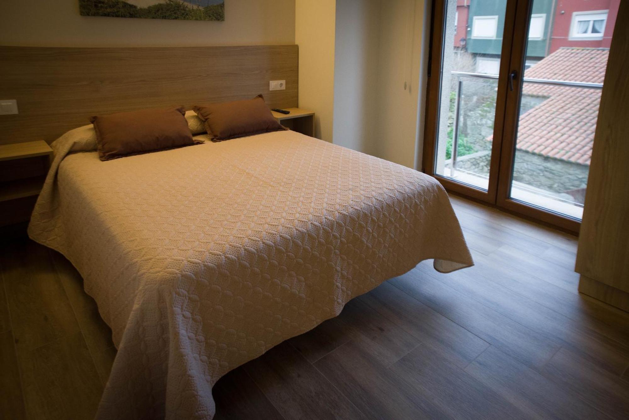 Apartamentos Turisticos Haz Amigo Muxía Szoba fotó