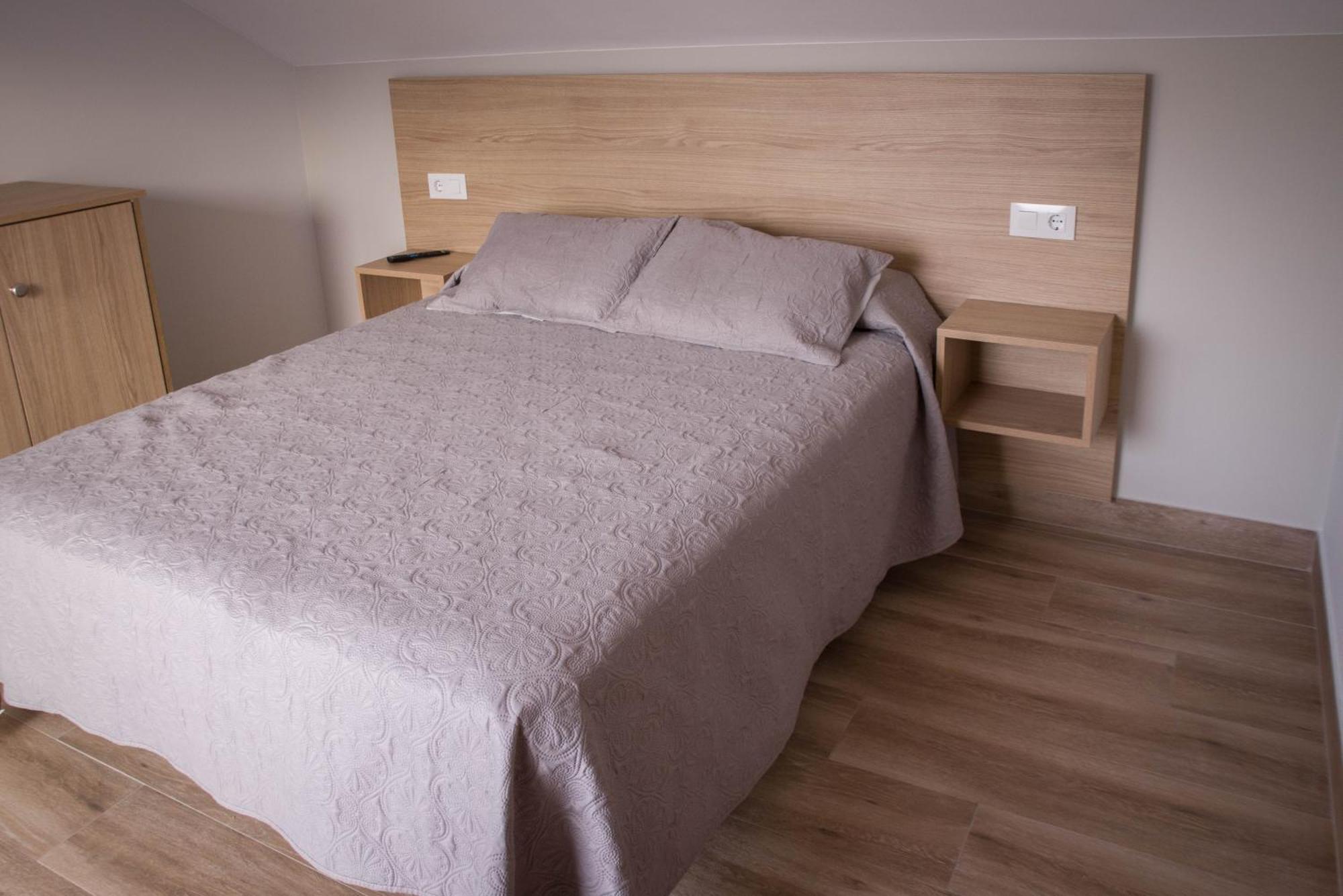 Apartamentos Turisticos Haz Amigo Muxía Szoba fotó