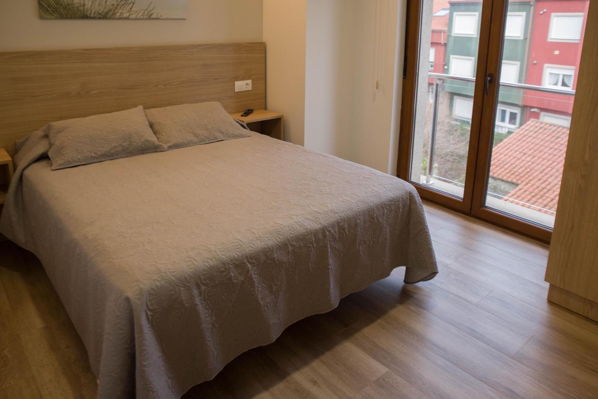 Apartamentos Turisticos Haz Amigo Muxía Szoba fotó